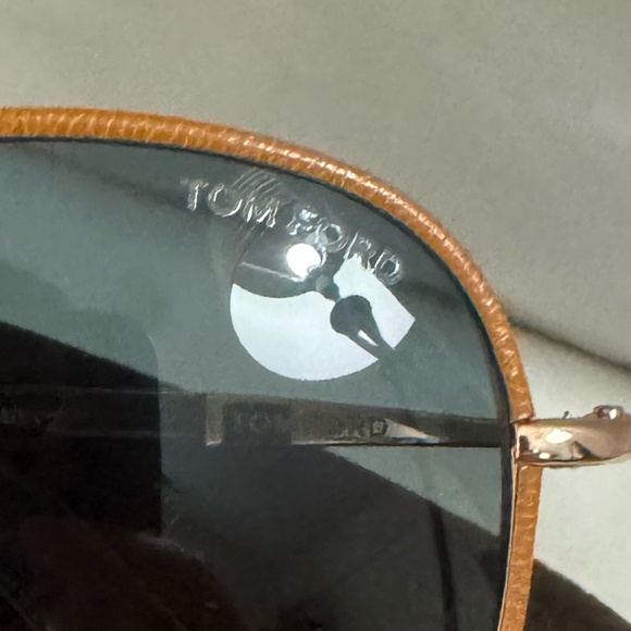 Tom Ford Women's Sunglass Georgia TF 498 Col 60W Tortoise - Picture 5 of 5